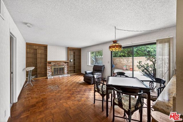 23255 Covello Street, Canoga Park, CA 91304