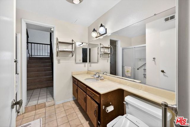 23255 Covello Street, Canoga Park, CA 91304