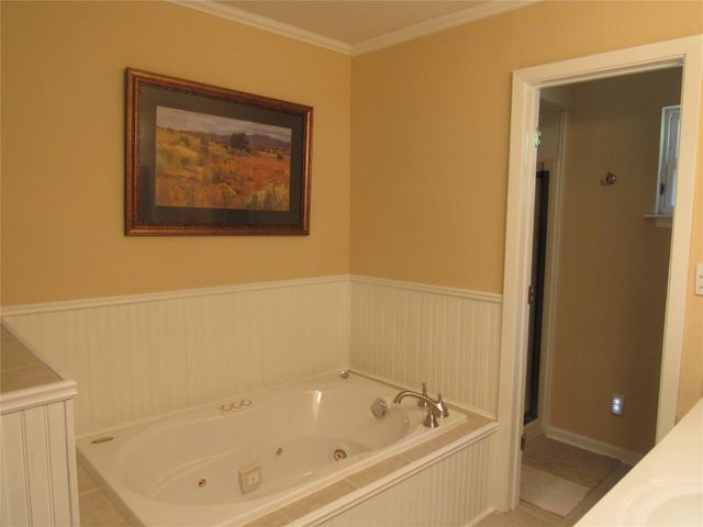 455 Lakepoint Loop, Pottsboro, TX 75076