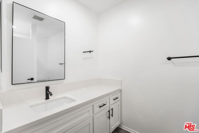1527 Veteran Avenue, Los Angeles, CA 90024