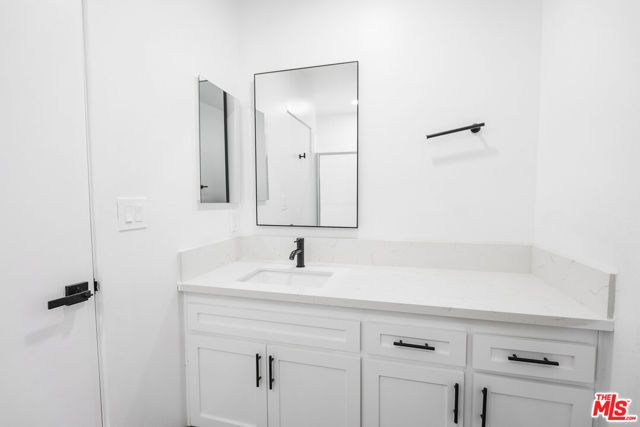 1527 Veteran Avenue, Los Angeles, CA 90024