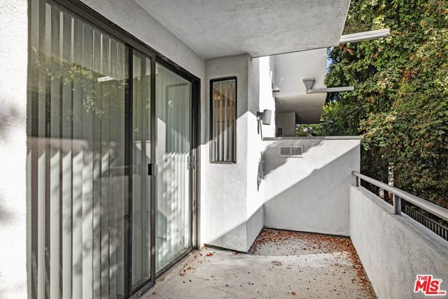 1527 Veteran Avenue, Los Angeles, CA 90024
