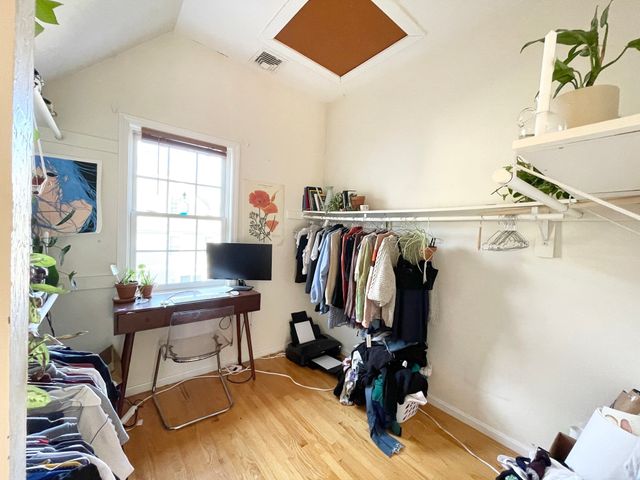 6 Harleston 6, Boston, MA 02120