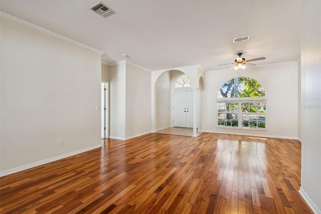 9334 HAMPSHIRE PARK DRIVE, Tampa, FL 33647