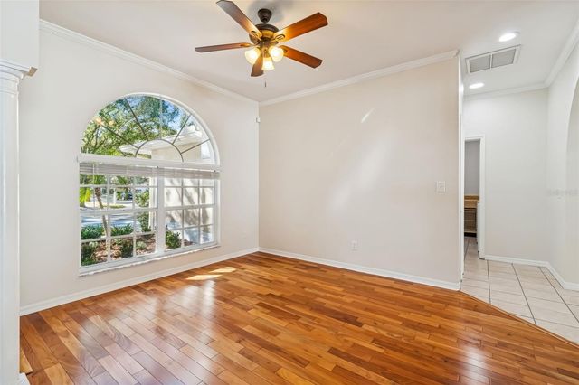 9334 HAMPSHIRE PARK DRIVE, Tampa, FL 33647