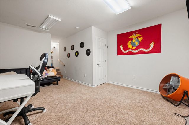 1009 Dogwood Avenue, Idalou, TX 79329