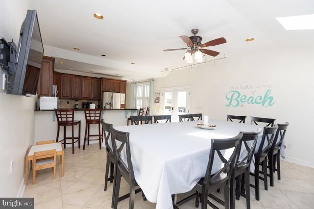 824 STOCKTON AVE, Cape May, NJ 08204