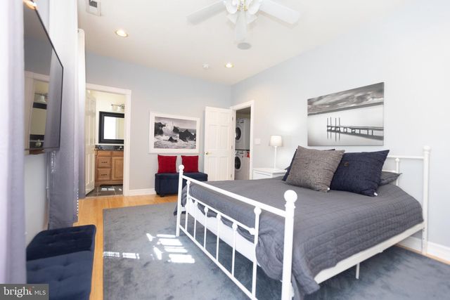 824 STOCKTON AVE, Cape May, NJ 08204