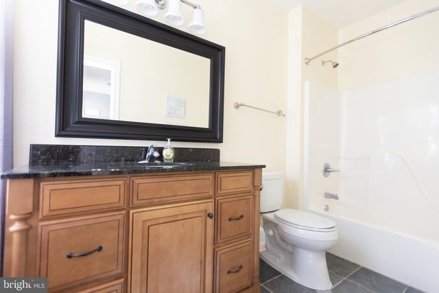 824 STOCKTON AVE, Cape May, NJ 08204