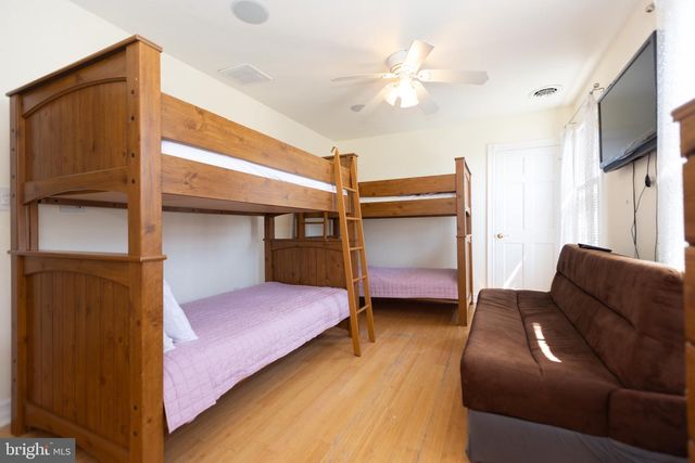 824 STOCKTON AVE, Cape May, NJ 08204