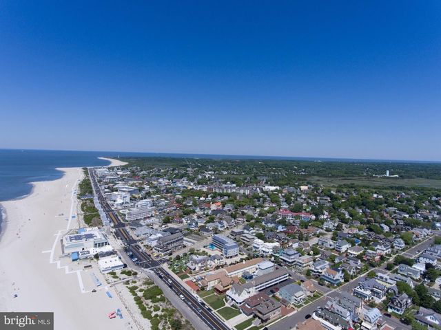 824 STOCKTON AVE, Cape May, NJ 08204