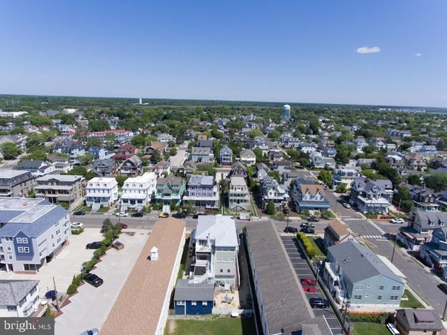 824 STOCKTON AVE, Cape May, NJ 08204