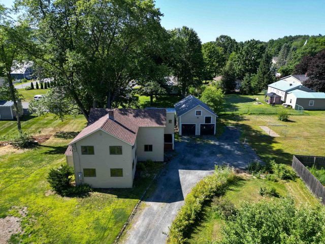 167 Chestnut Street, Hartford, VT 05088