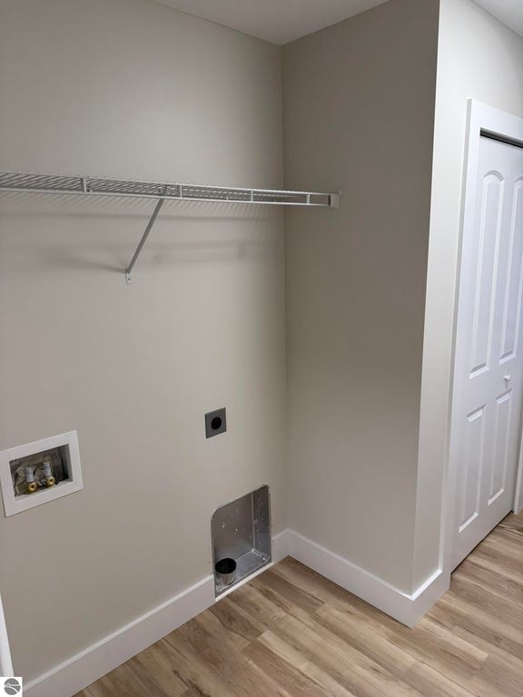 Image 17 of property listing at 1286 Umber Drive, Traverse City, MI 49696