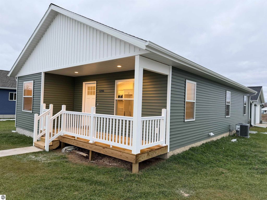 Image 23 of property listing at 1286 Umber Drive, Traverse City, MI 49696