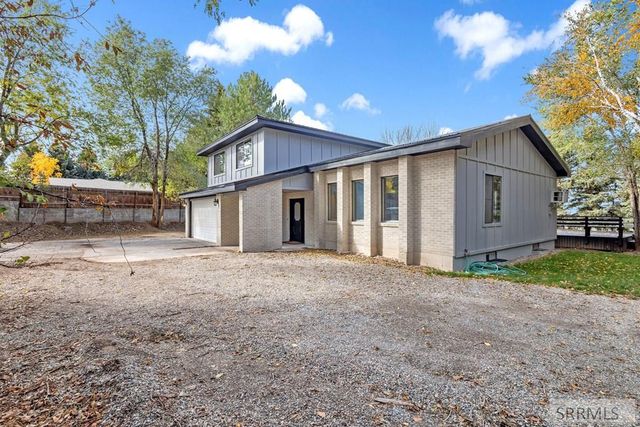 5860 S Marbrisa Lane, Idaho Falls, ID 83406