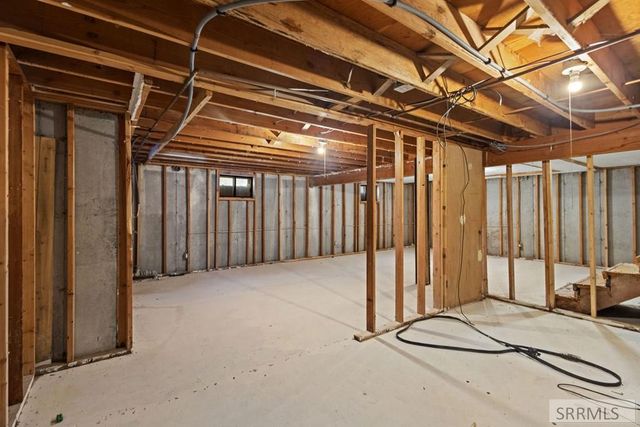 5860 S Marbrisa Lane, Idaho Falls, ID 83406