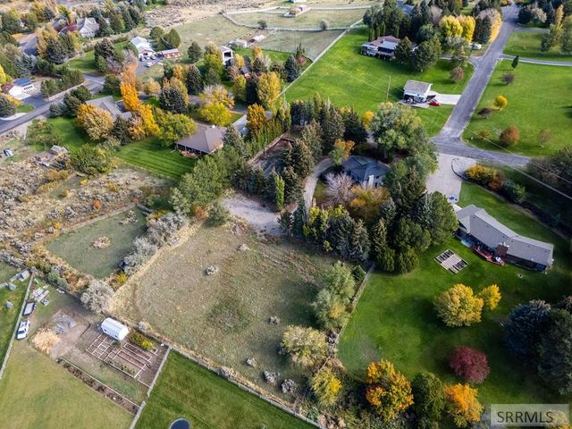 5860 S Marbrisa Lane, Idaho Falls, ID 83406