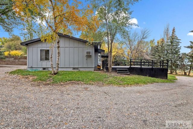 5860 S Marbrisa Lane, Idaho Falls, ID 83406