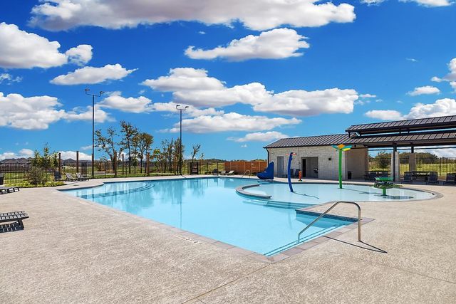 185 Hornet ST, Elgin, TX 78621