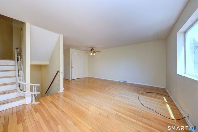 10 Hawthorne Avenue 12, Derby, CT 06418