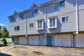 10 Hawthorne Avenue 12, Derby, CT 06418