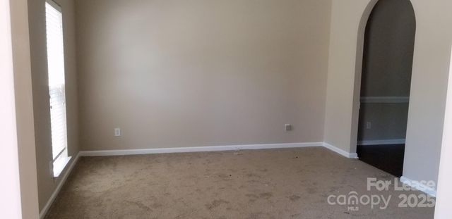 2319 Comfrey Court, Charlotte, NC 28213