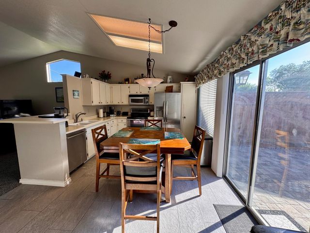 240 Gelf Lane, Modesto, CA 95357