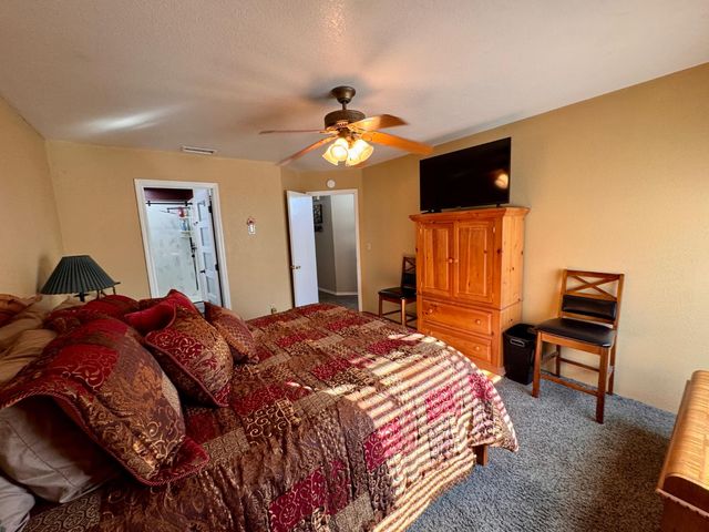 240 Gelf Lane, Modesto, CA 95357