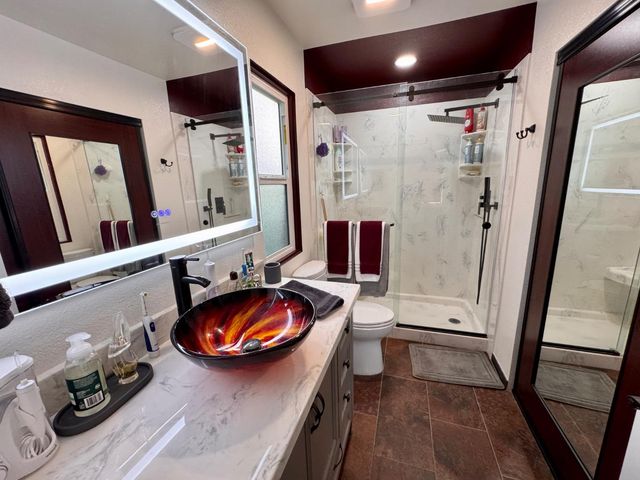 240 Gelf Lane, Modesto, CA 95357