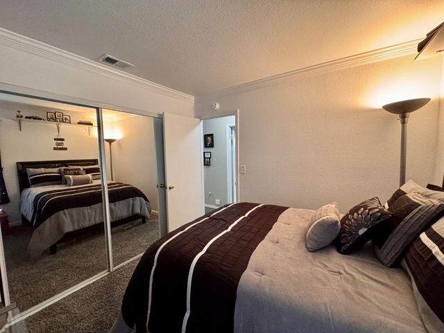 240 Gelf Lane, Modesto, CA 95357