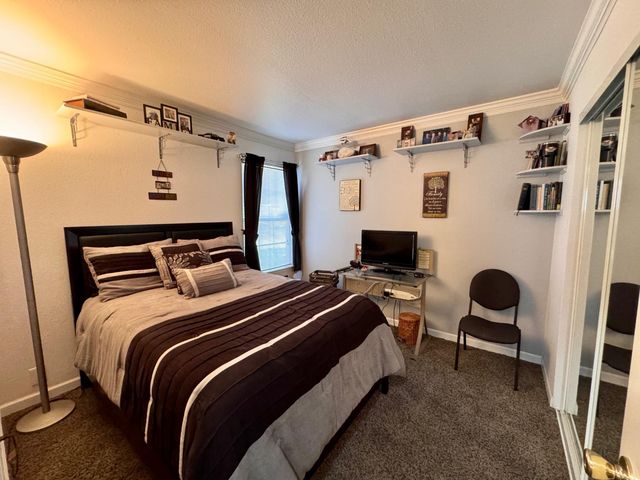 240 Gelf Lane, Modesto, CA 95357