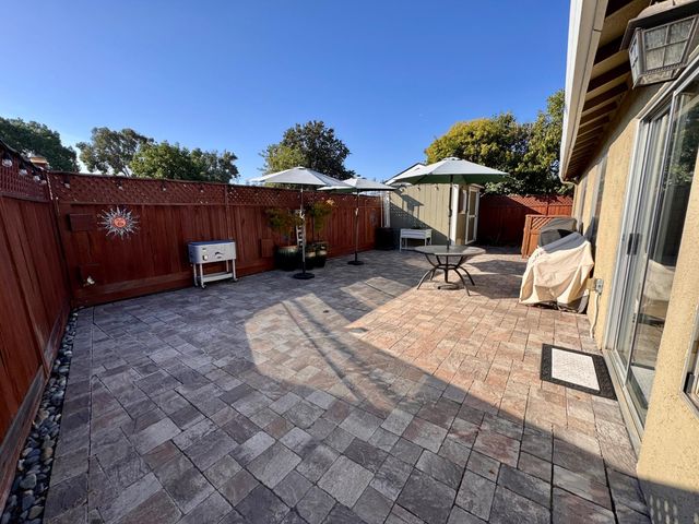 240 Gelf Lane, Modesto, CA 95357