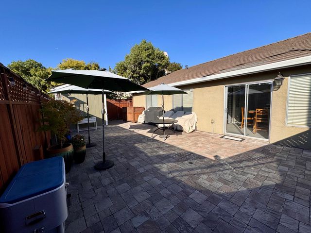 240 Gelf Lane, Modesto, CA 95357