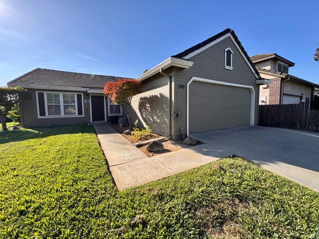 240 Gelf Lane, Modesto, CA 95357