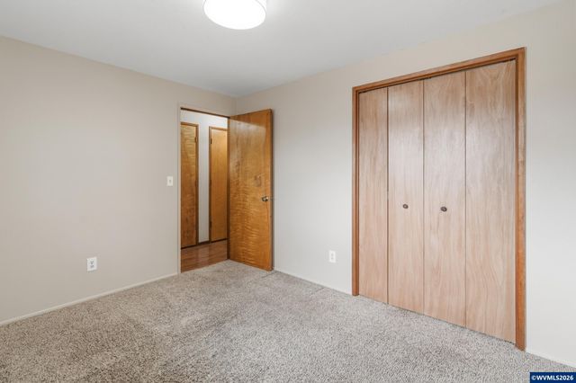 1635 Pioneer St, Philomath, OR 97370