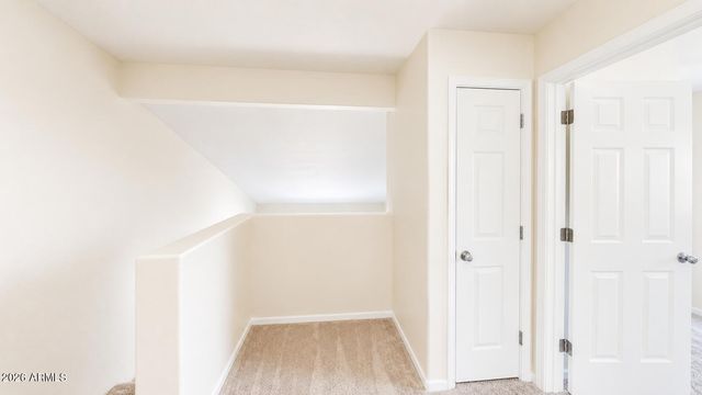 8212 W FOREST GROVE Avenue, Phoenix, AZ 85043