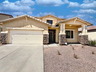 8212 W FOREST GROVE Avenue, Phoenix, AZ 85043