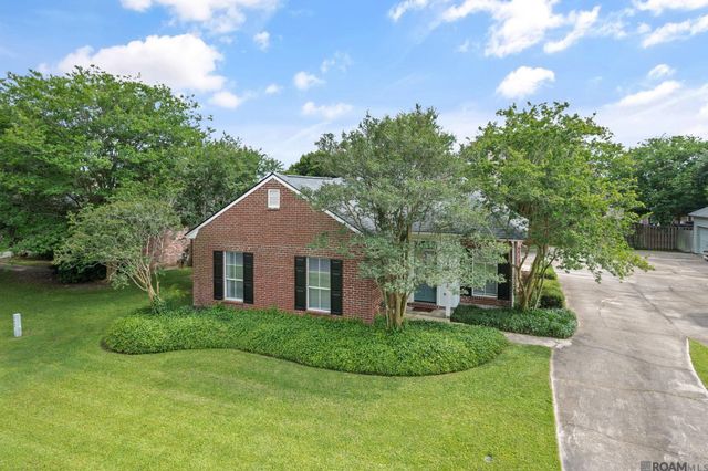 18529 Lake Camellia Ave, Baton Rouge, LA 70817