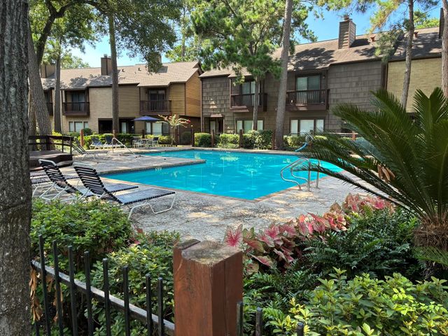 11711 Memorial Drive 673, Houston, TX 77024
