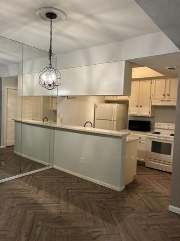 11711 Memorial Drive 673, Houston, TX 77024