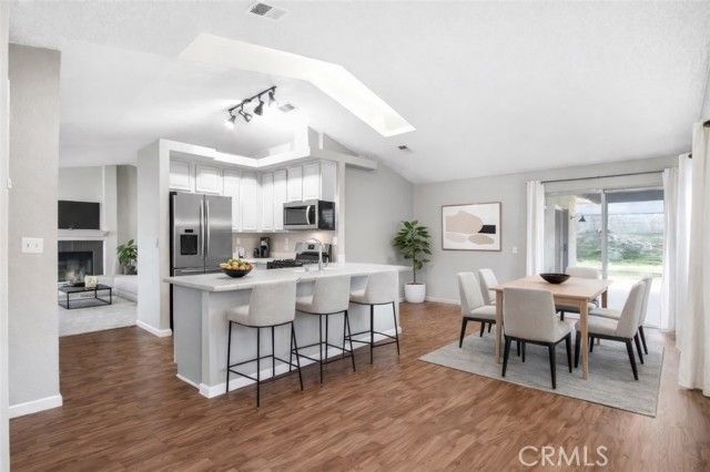 39233 Rising Hill, Temecula, CA 92591