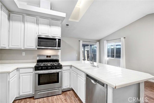 39233 Rising Hill, Temecula, CA 92591