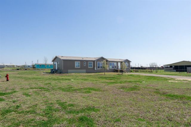 103 Cloudberry LN, Elgin, TX 78621