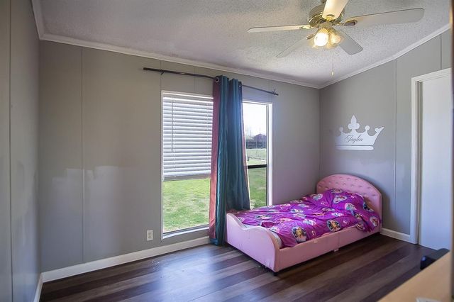 103 Cloudberry LN, Elgin, TX 78621