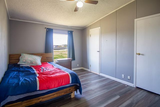 103 Cloudberry LN, Elgin, TX 78621