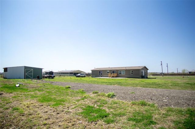 103 Cloudberry LN, Elgin, TX 78621