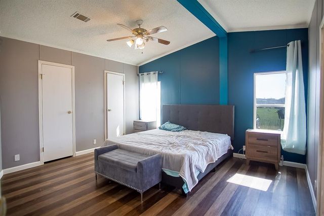 103 Cloudberry LN, Elgin, TX 78621