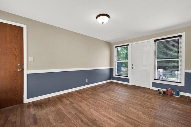 228 W. W Brentwood LANE, Glendale, WI 53217