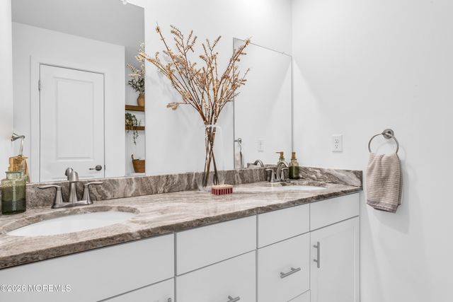 51 Midway Road N, Tinton Falls, NJ 07724